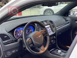 کرایسلەر 300